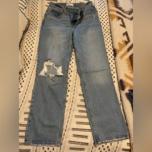 Abercrombie & finch 90’s straight ultra high rise women’s jean